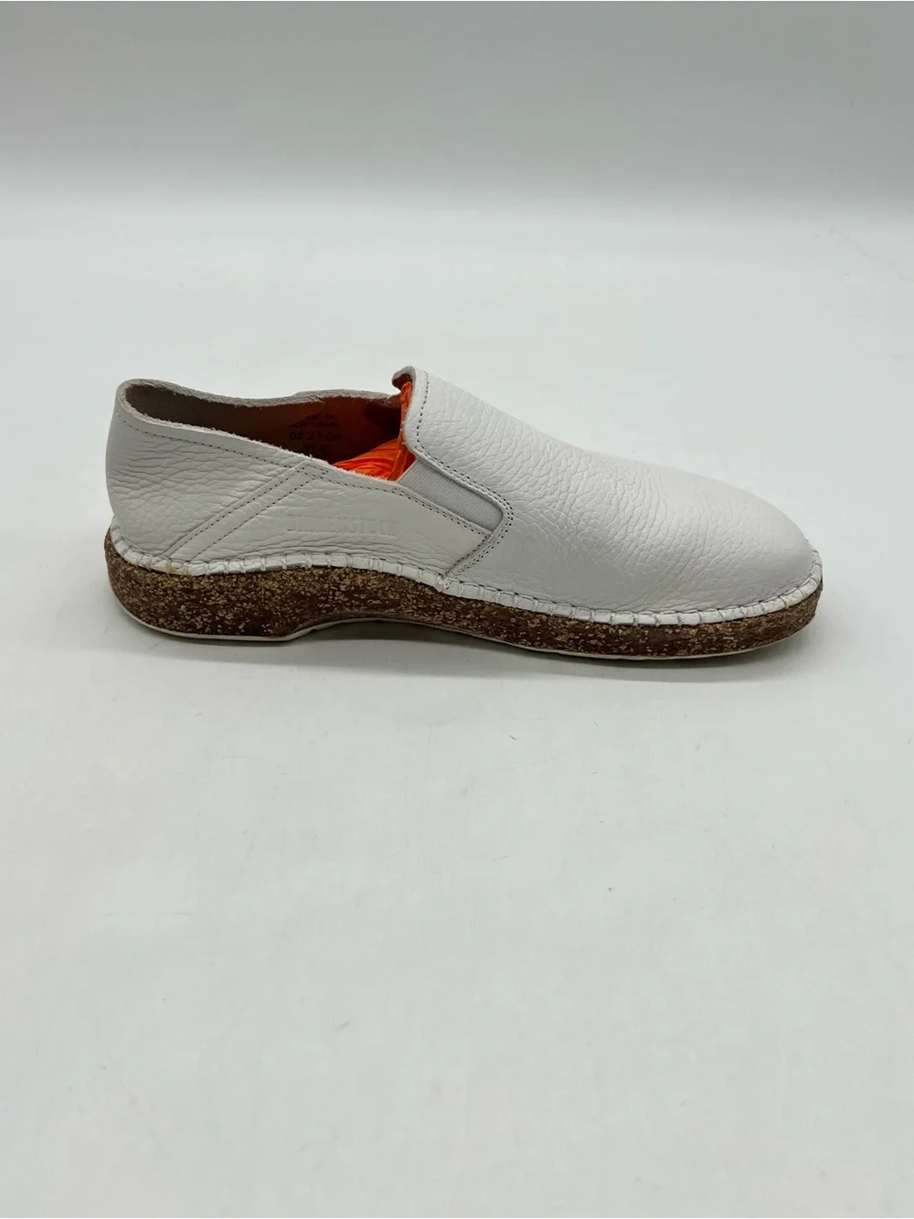 Birkenstock Callan Women’s Sz 6 N White Leather Slip On Casual Comfort Shoes